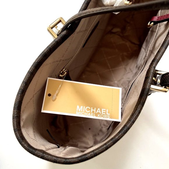 NWT Michael Kors Jet Set Tote Bag Debossed Patent Mulberry Red Gold Charm $330 - Picture 8 of 10
